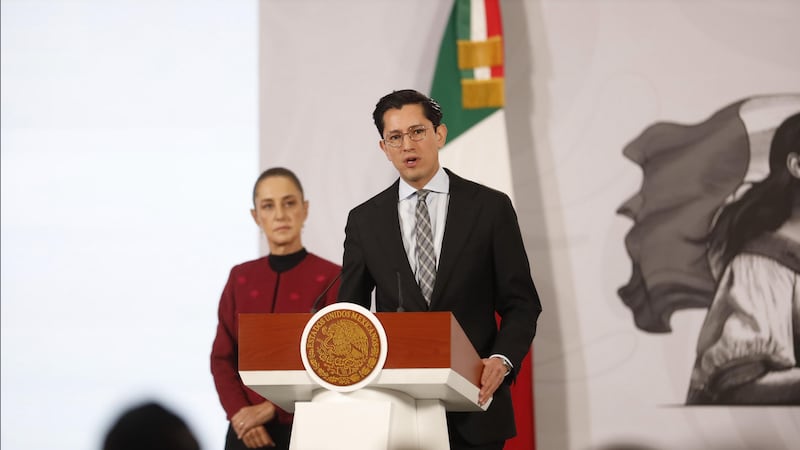 Gobierno de México oficializa nombramiento de Roberto Velasco como canciller