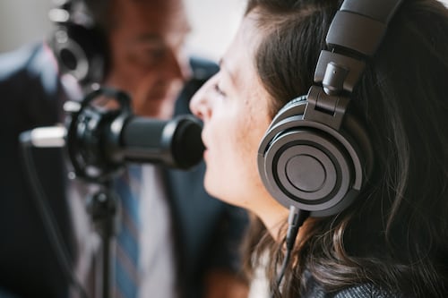 México y El Salvador celebran el Día Mundial de la Radio con transmisión especial entre emisoras culturales