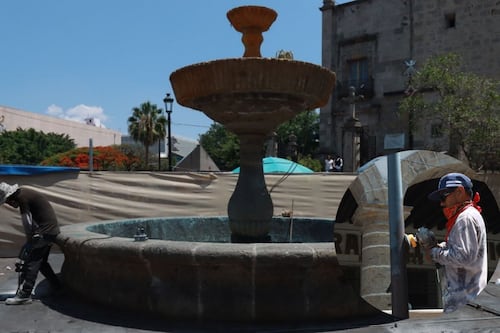 Arrancan trabajos de mantenimiento en Plaza de los Mariachis; atienden portales y cantera