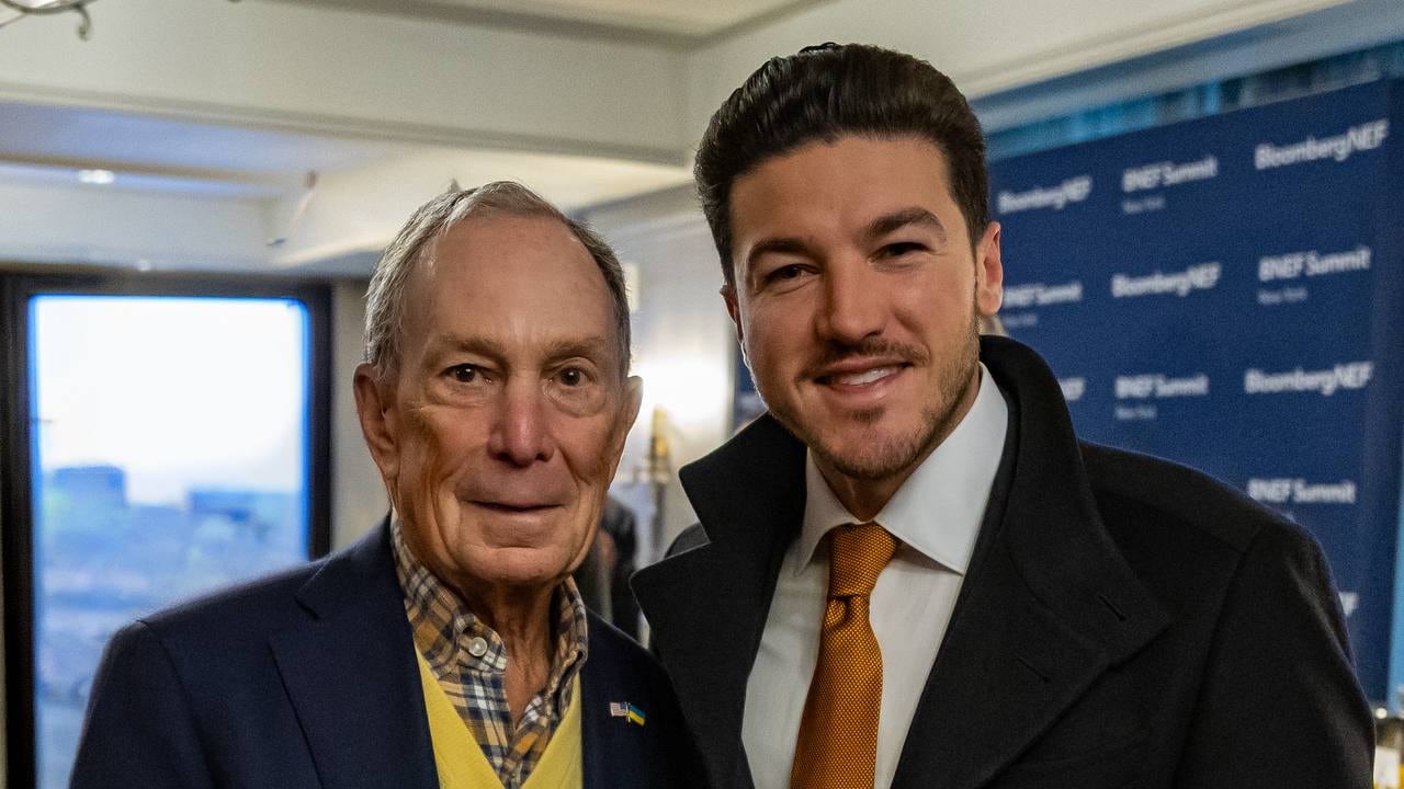 Michael Bloomberg y Samuel García.