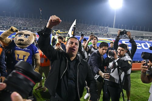 “Que el extranjero se gane el respeto”: Efraín Juárez lanza fuerte mensaje sobre escasez de técnicos mexicanos