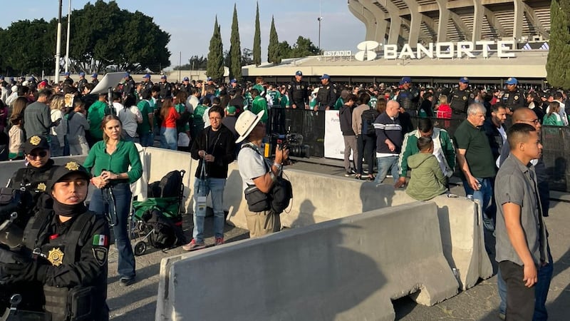 Tragedia en el Estadio Banorte, fallece aficionado que cayó de un palco previo al México vs. Portugal