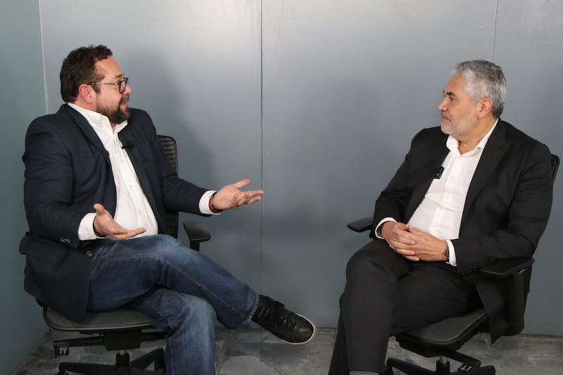 “El liderazgo no es el protagonista, es el equipo”: Mario Elsner Santamaría