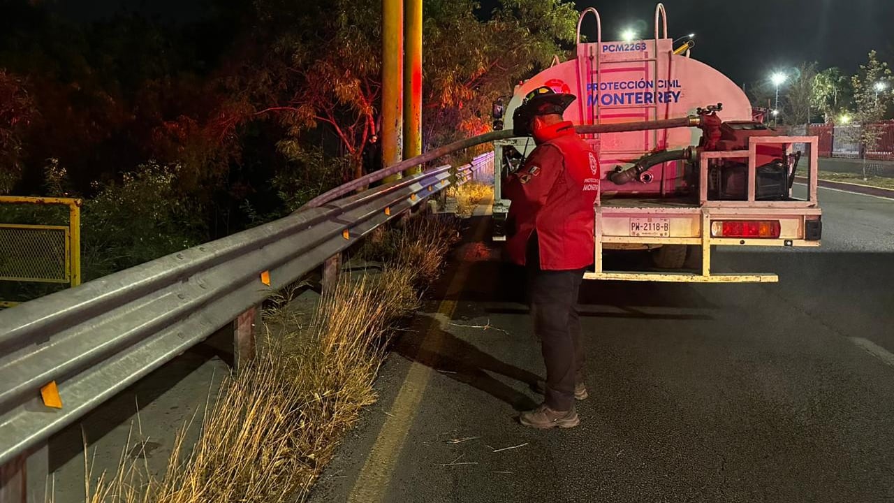 En una hora el incendio quedó controlado.