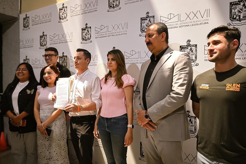 Colosio Riojas presenta iniciativa para frenar la demolición prematura de obra pública