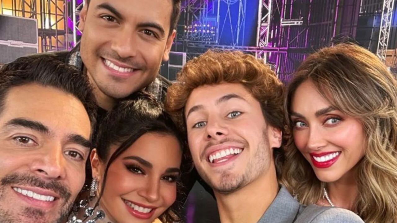 Los compañeros del programa de Anahí fueron señalados por mostrar su apoyo a la cantante después de que Televisa enviara un comunicado.
