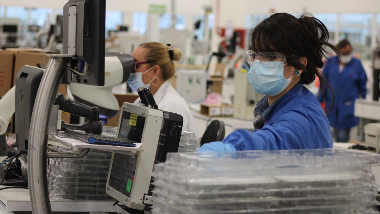 De las 140 mil unidades económicas que ofrecen servicios especiales, apenas 80 mil ya hicieron su registro; las restantes u operan en ilegalidad o ignoran que deben hacer este registro.