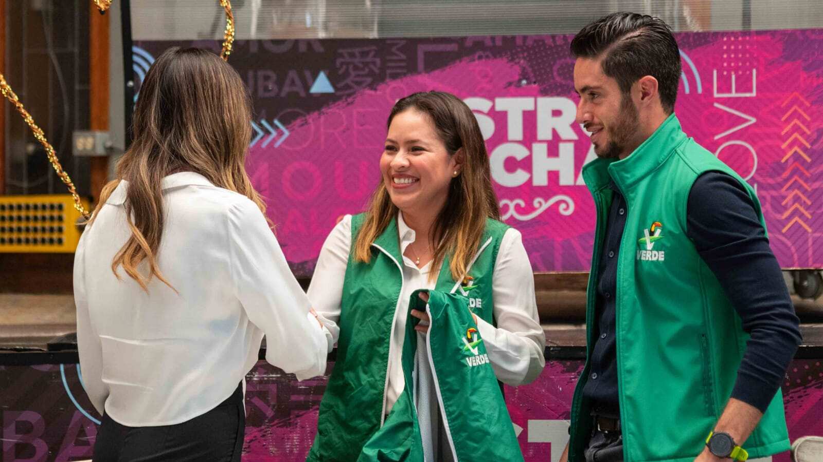 Gloria Vanessa Linares Zetina se suma al proyecto de “Pepe” Couttolenc en apoyo a Delfina Gómez.