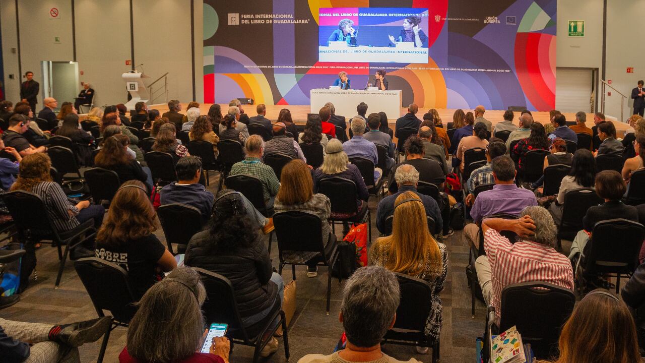 FIL-guadalajara-perú