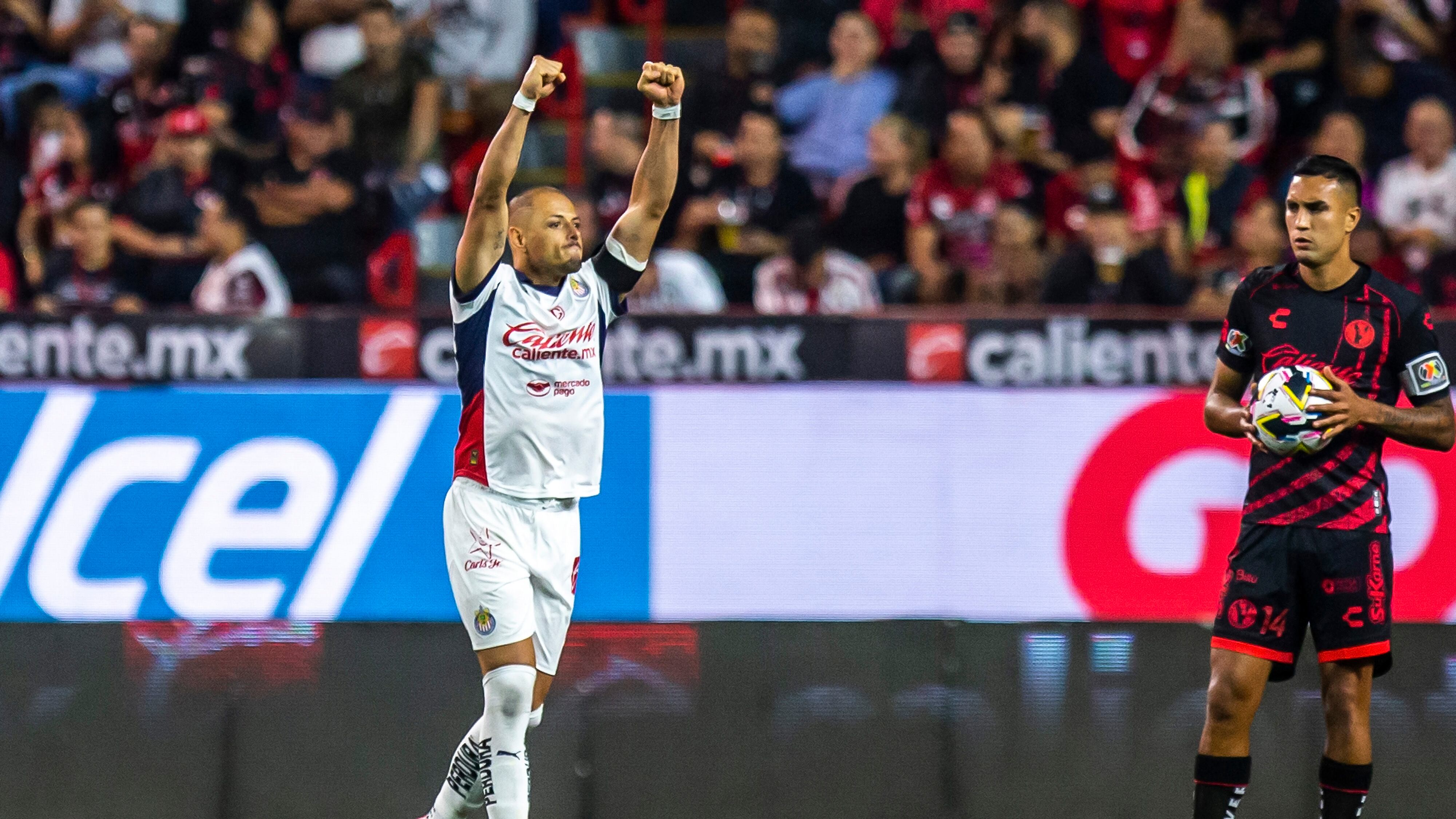 Chicharito Hernández vuelve a la convocatoria de Chivas