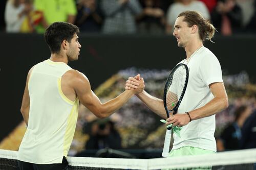 Zverev se instala en las semifinales de Australia al eliminar a Alcaraz