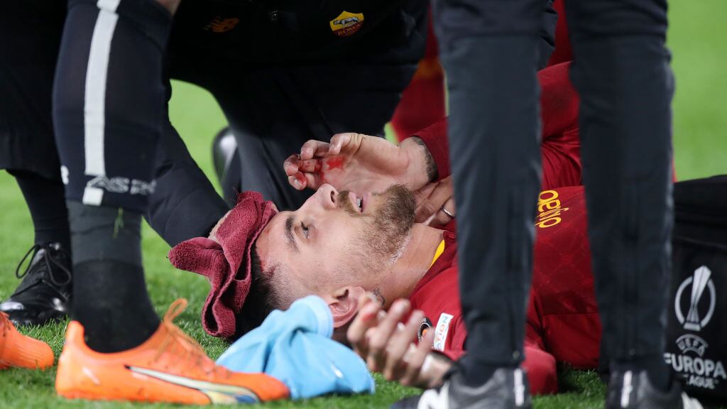 Lorenzo Pellegrini fue sustituido por el fuerte golpe