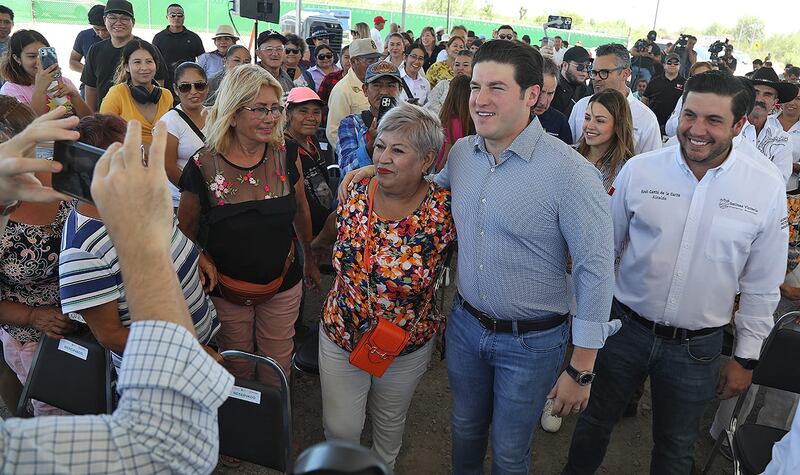 García recorrió las instalaciones del nuevo destacamento de Fuerza Civil.