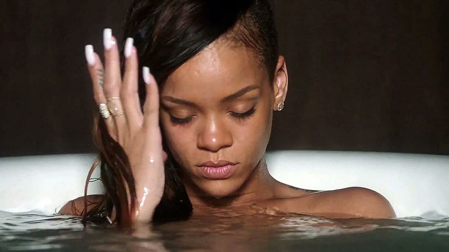 La canción ‘Stay’ se convirtió en el segundo sencillo liberado de la séptima producción discográfica de Rihanna titulada ‘Unapologetic’