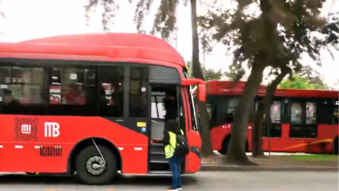 Accidente Metrobús en Iztapalapa