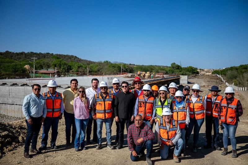 García visitó el tramo uno de la obra y anunció la próxima licitación del dos.