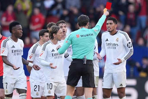 ¡Acuchillan otra vez al Real Madrid! Un penalti y una roja terminan por condicionar el partido