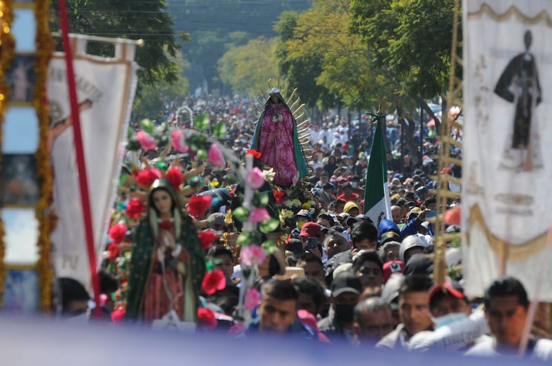 Miles de peregrinos acudieron a la Basílica de Guadalupe en el marco de la celebración de la Virgen del Tepeyac. Foto: Cuartoscuro