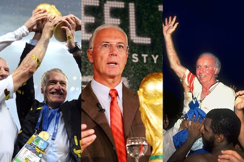 Franz Beckenbauer lidera a los campeones del mundo como jugador y como entrenador