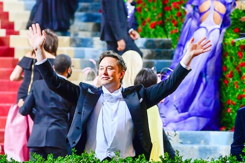 ¿Cuándo gana Elon Musk en un abrir y cerrar de ojos?