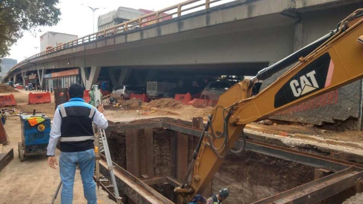 Cierran Río San Joaquín por socavón.