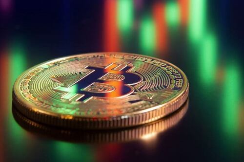 Bitcoin baja por primera vez desde inicios de 2023