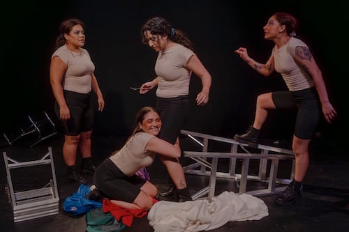 “Prisma” llega al Foro Shakespeare: amor, brujería y secretos sobre el escenario