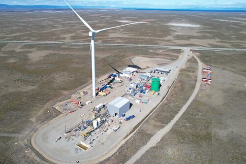 Empresa china prepara operación de la mayor planta de gasolina sintética en Chile