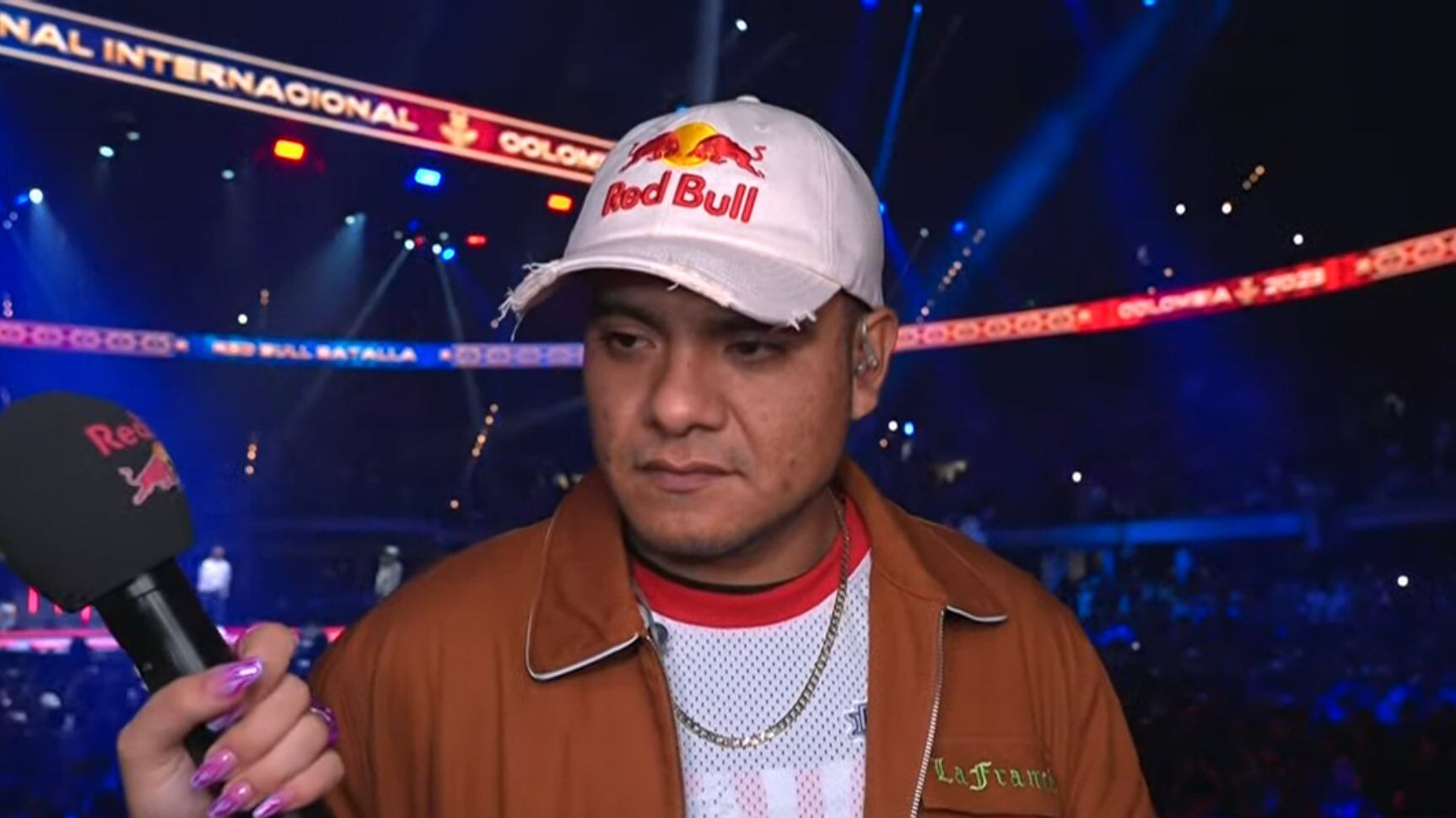 Aczino se fue eliminado en cuartos de final y anunció su retiro.