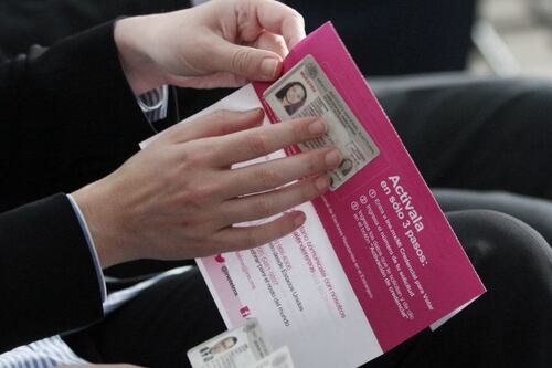 INE anuncia nueva credencial para votar: así será el modelo con más seguridad y tecnología