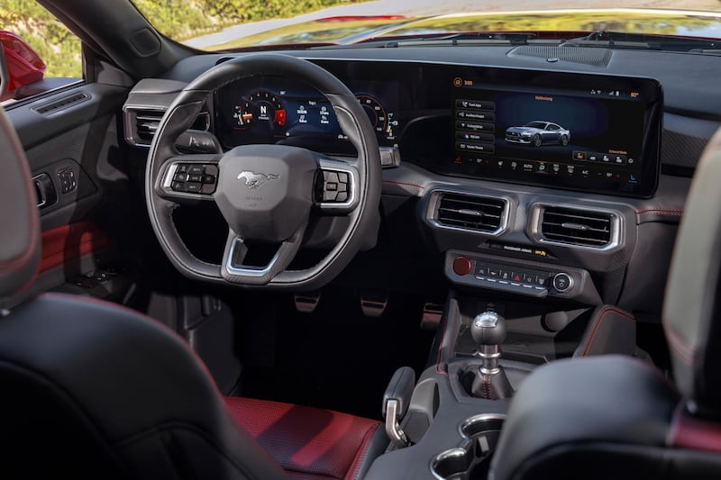 Interior nuevo Mustang