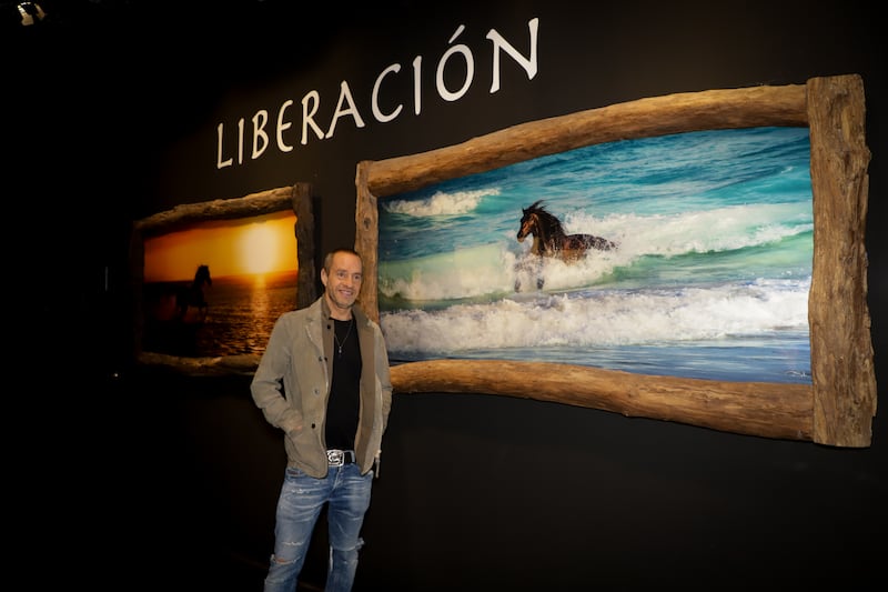 La obra vanguardista de Pepe Soho estará compuesta de 7 salas, así como de su obra fotográfica en gran formato. Todo preparado para cautivar tu mente y sensaciones