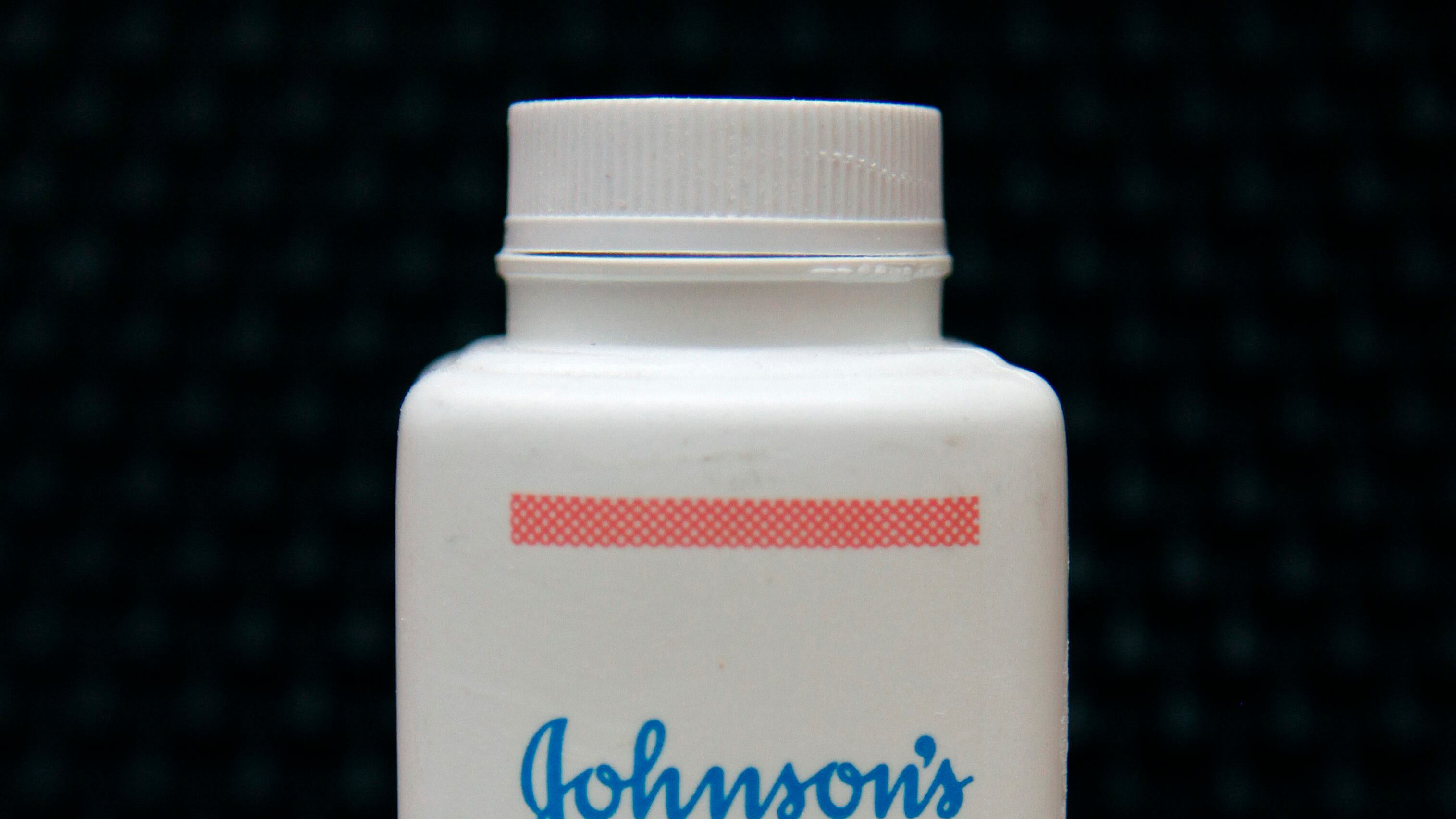 Johnson & Johnson deberá pagar 2 mil millones tras casos de cáncer causados por talco