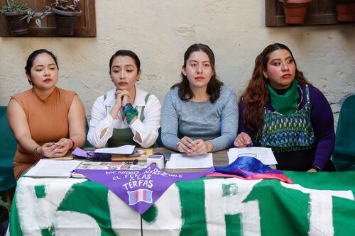 Feministas exigen a autoridades electorales vigilar que marcha del 8M no se politice