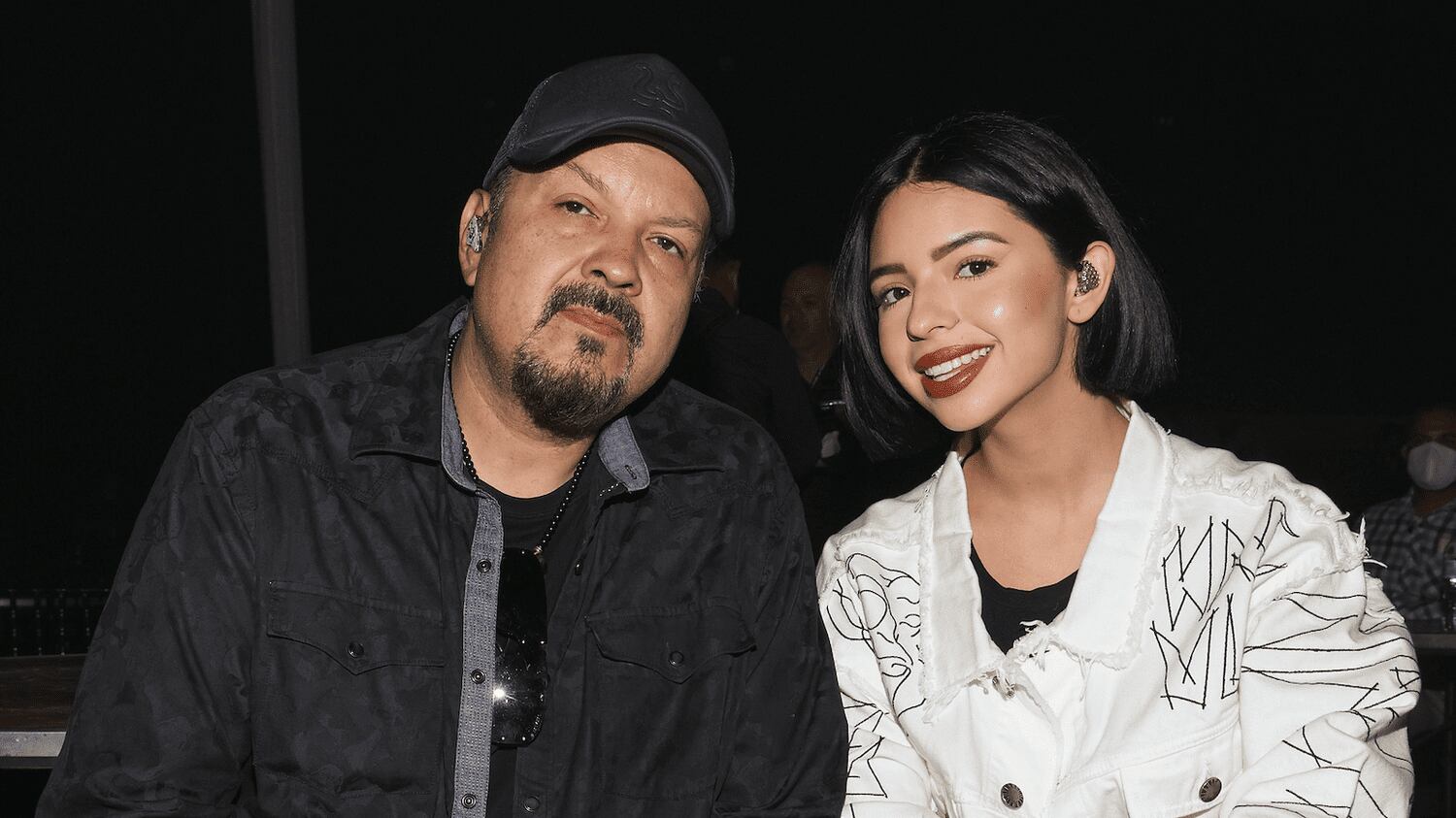 Pepe y Ángela Aguilar.