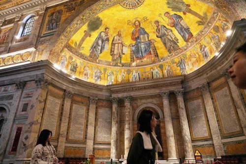 Católicos en Latinoamérica disminuyen, ¿a qué se debe y en qué creen ahora?