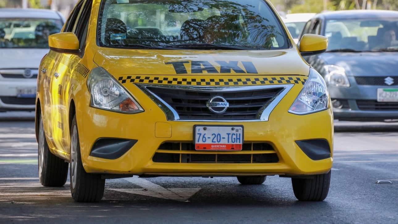 Piden aprobar reducción de refrendos para taxis mixtos: “es un acto de justicia”