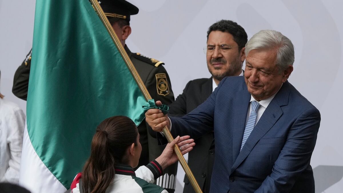 Abanderamiento delegación mexicana