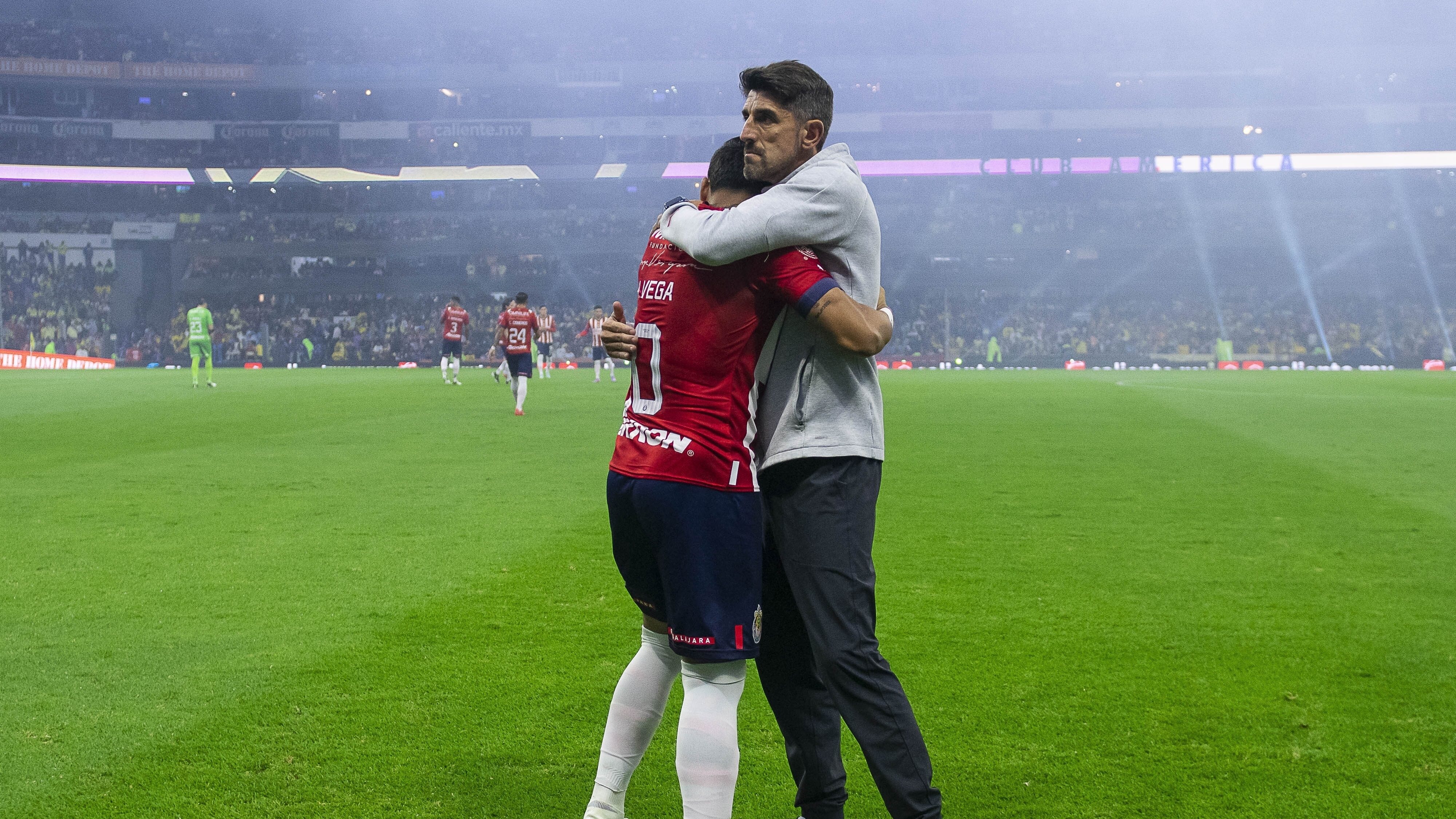 Paunovic asegura que quiere recuperar el nivel de Alexis Vega.