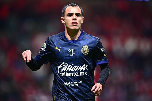 ¿Rumbo a España? Hugo Camberos es nuevo objetivo del Sevilla de LaLiga