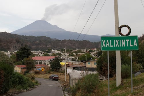 Llaman a pobladores de Xalitzintla a cancelar tradición milenaria por actividad del Popo