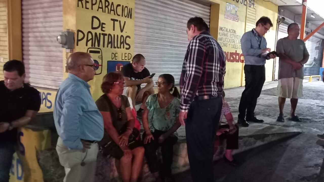 En diferentes puntos de la ZMM realizaron los reclamos