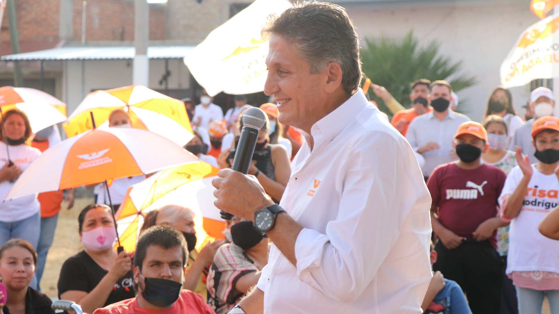 De momento, las preferencias apuntan una competencia cerrada entre Alberto Uribe y Juan José Frangie.