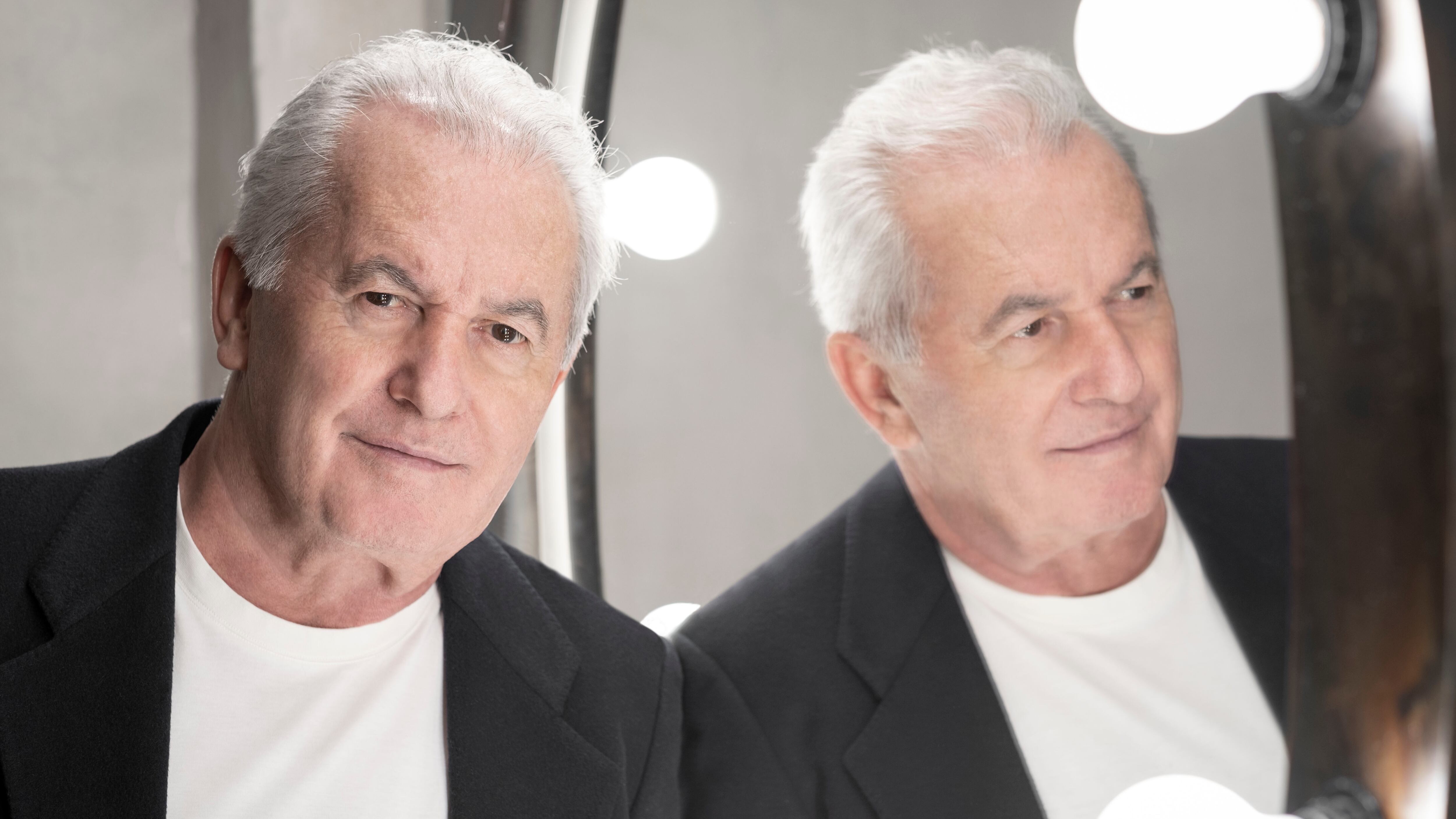 El cantautor español platicó en exclusiva con Publimetro sobre esta vuelta a México para celebrar sus 75 años de vida.