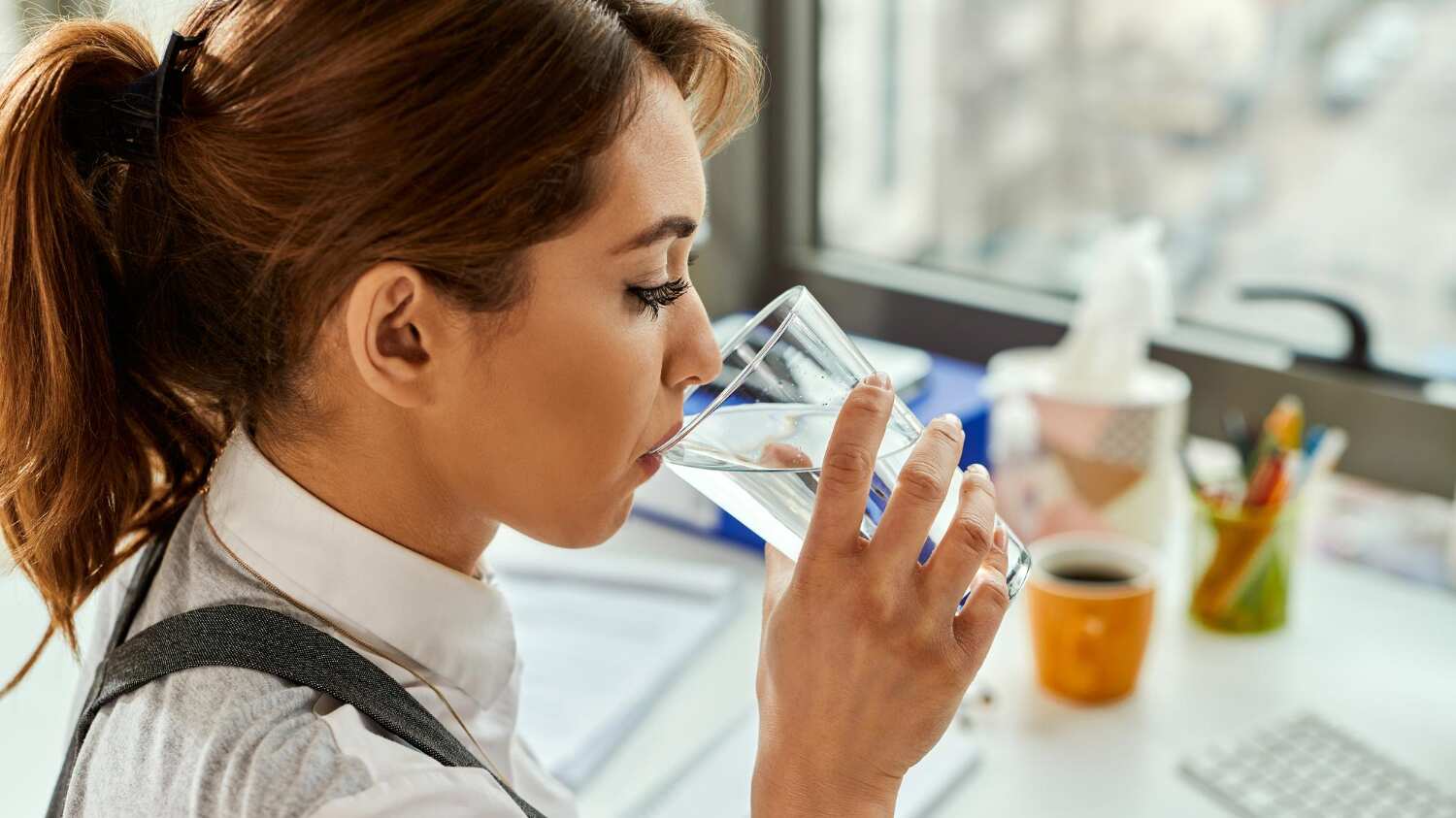 Contar con acceso a agua segura y purificada en los centros de trabajo puede mejorar la salud, productividad y satisfacción de los colaboradores