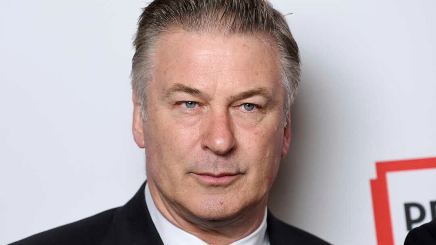 Vários processos diferentes foram movidos contra Alec Baldwin, produtores do filme e outros no que provavelmente será uma batalha judicial que durará anos.