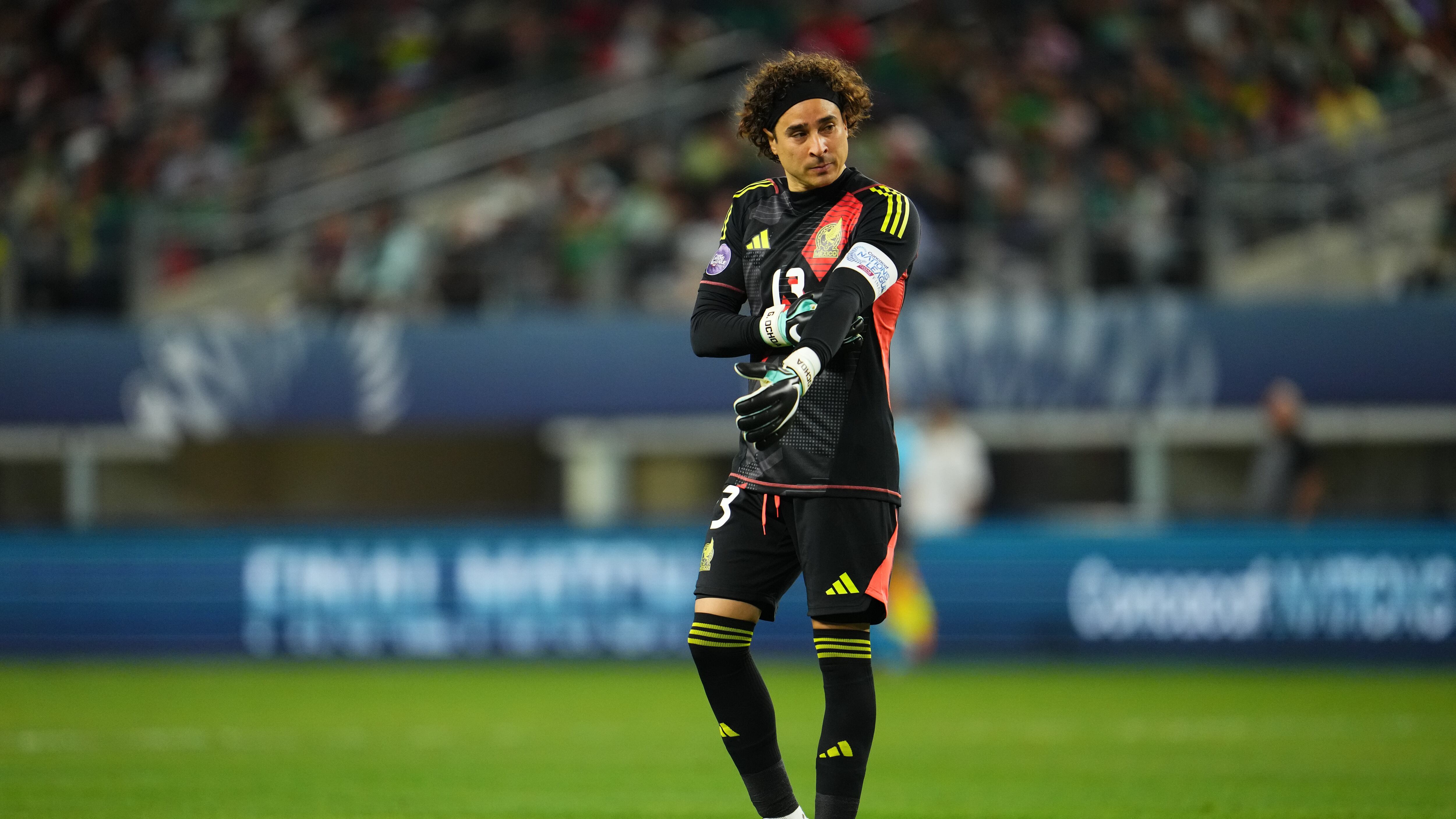 Memo Ochoa