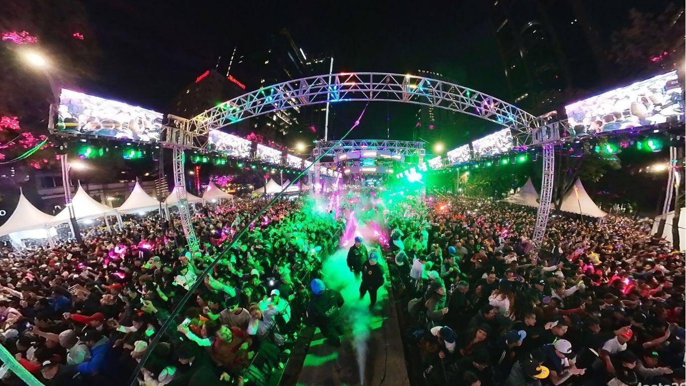 Polymarchs en el Ángel de la Independencia