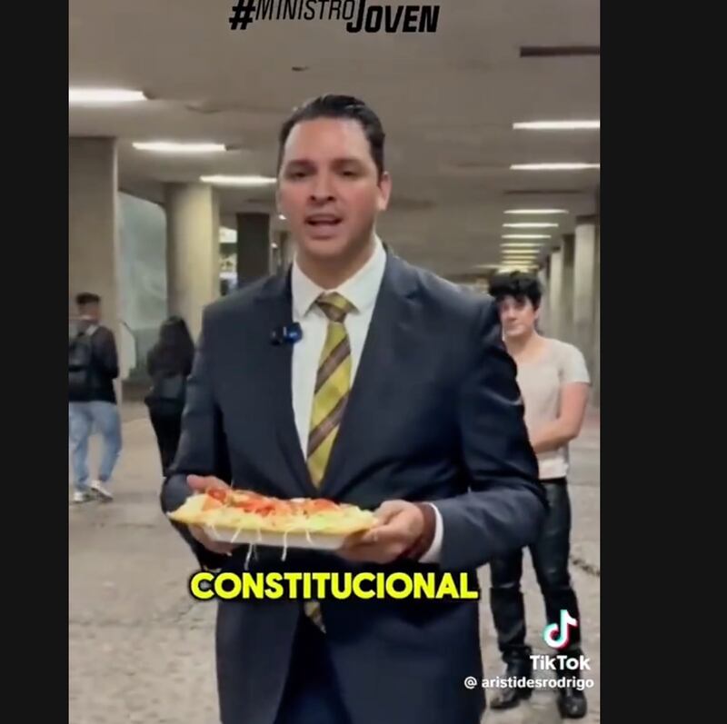 Ministro chicharrón