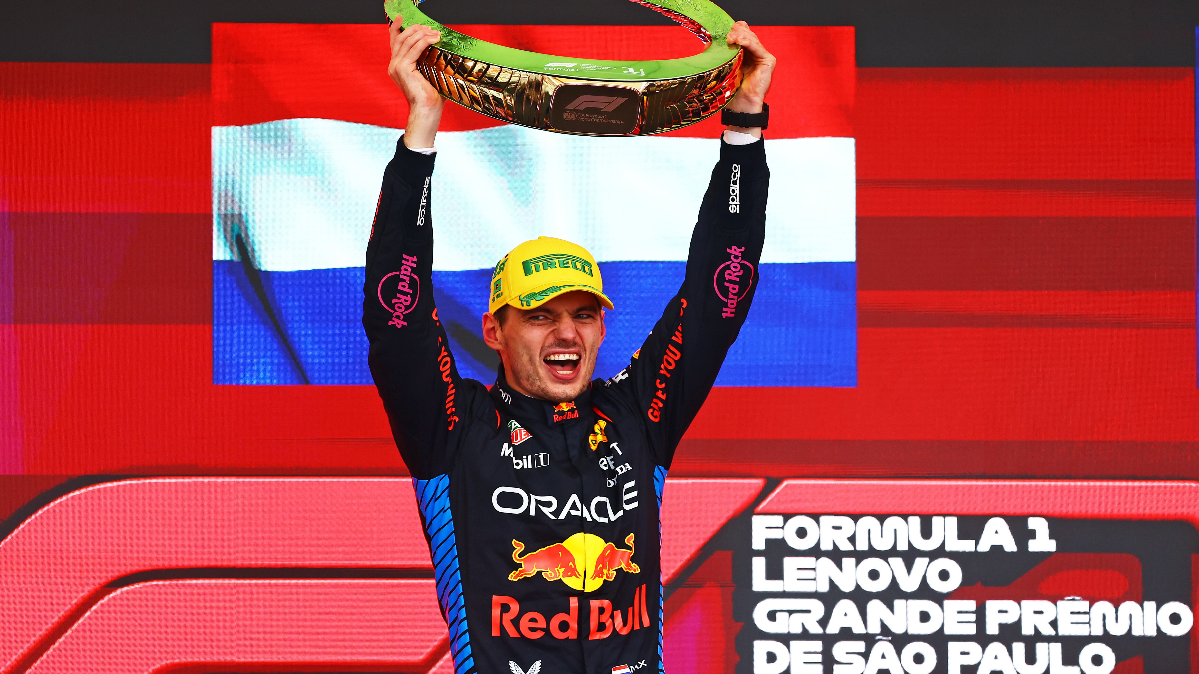 Max Verstappen sumaba 10 carreras sin subir a lo más alto del podio.